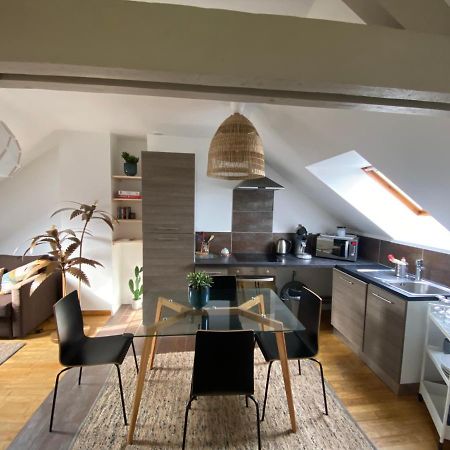 Appartement Hyper Centre Cathedrale Avec Parking Gratuit Amiens Exterior photo